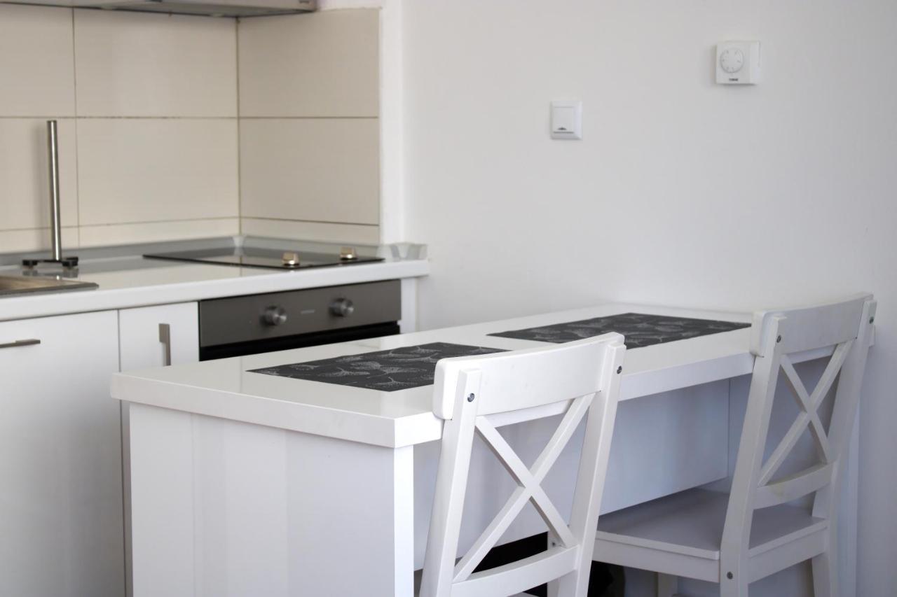 Studio Apartman Miljacka 13 SJJ Exterior foto